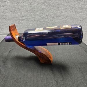 Vintage 1980s Signed Hand-crafted Wood Wine Bottle Holder Australia Kangaroo
